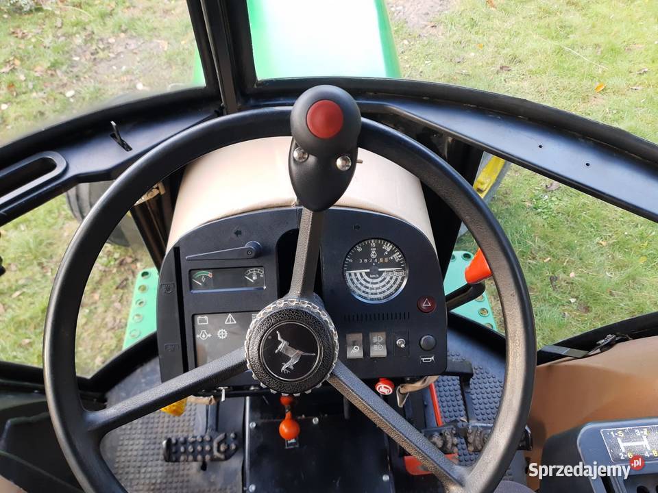 Sprzedam John Deere 1640 John Deere sprzedam