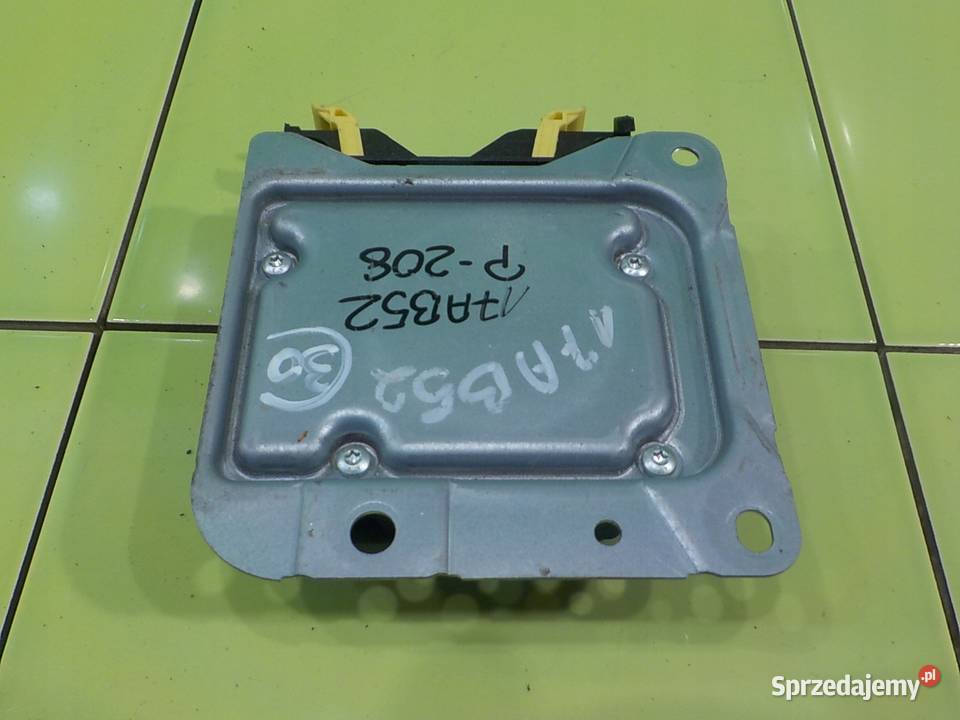 PEUGEOT 208 I 10 VTI 15r HB 5D modul sensor Wyposażenie elektryczne Suków