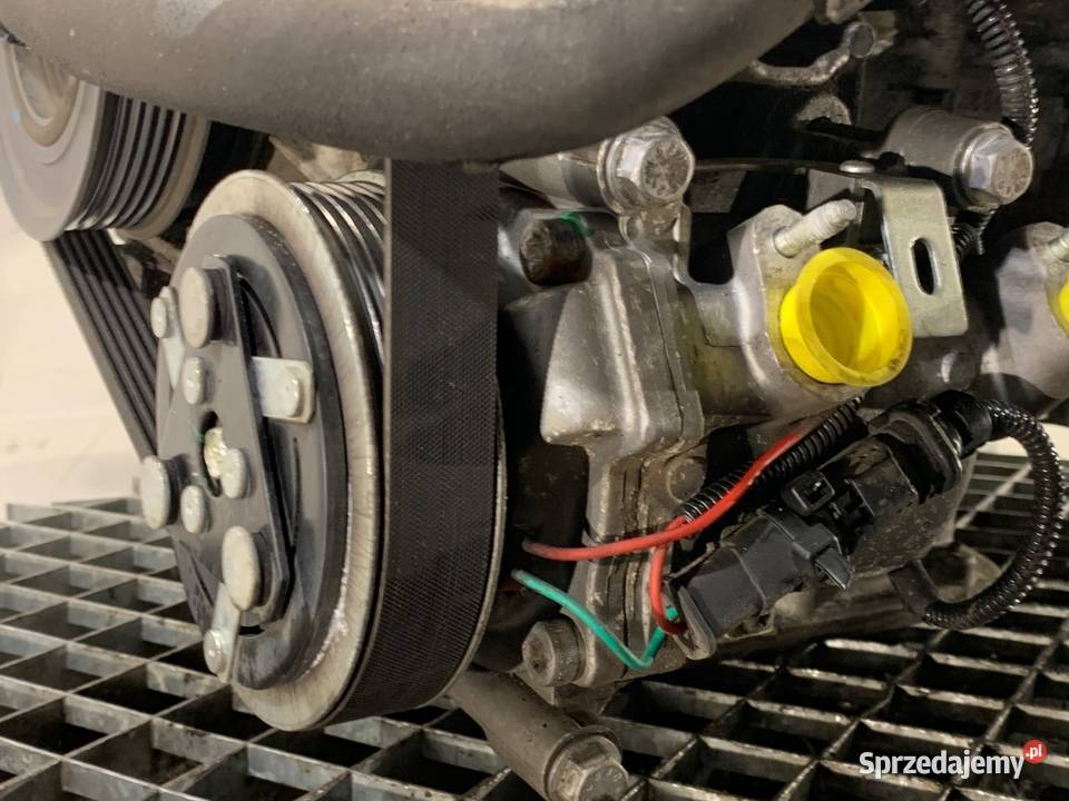 SILNIK KOMPLETNY PEUGEOT PARTNER IV YHY