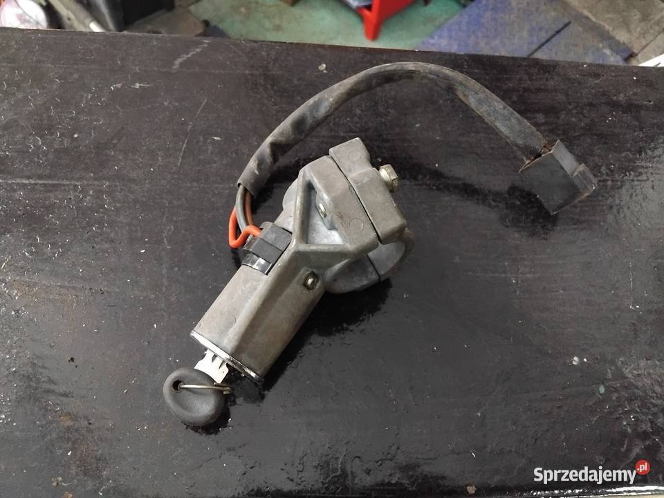 stacyjka z kostką 4 pin 125p 126 p żuk polonez