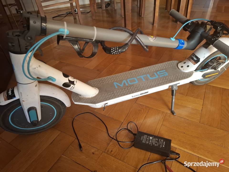 Hulajnoga składana MOTUS Warszawa