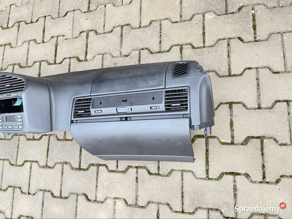 BMW e36 coupe cabrio deska rozdzielcza konsola lubelskie Chełm