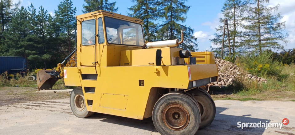 Walec ogumiony BOMAG BW 16 R 82 t Izabelin
