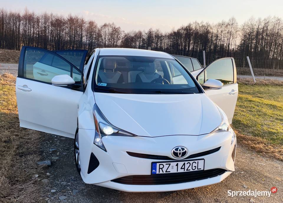 Toyota Prius 4 2016 Hybryda LPG Landi Renzo Krosno