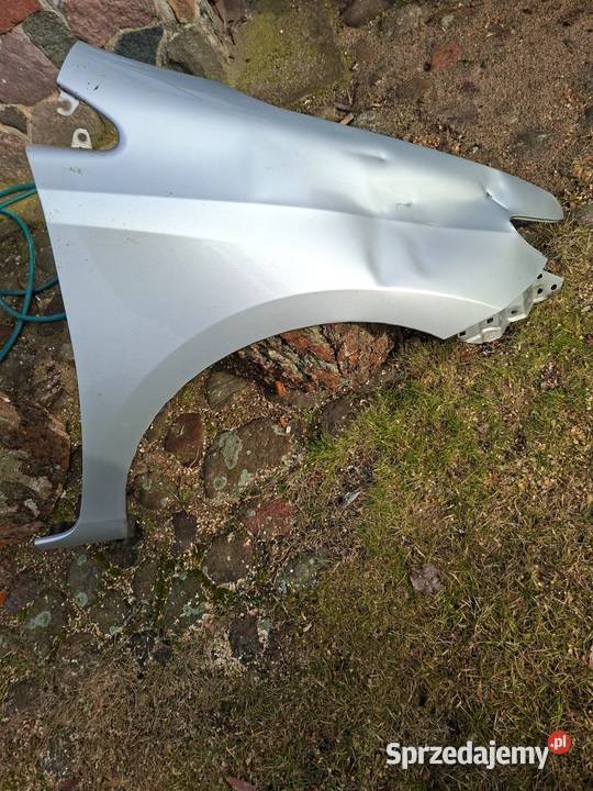 Części toyota auris wielkopolskie Tręby Stare sprzedam