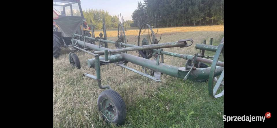 Zagrabianie do siana Zgrabiarki i przetrząsacze Garnek