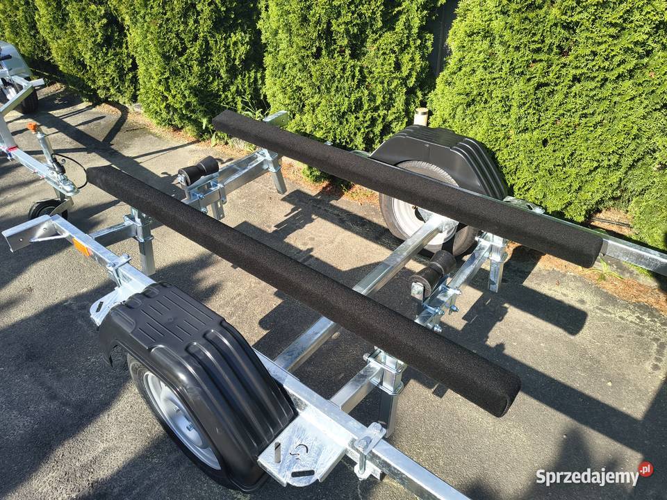 Przyczepa full LED do łódkipontonskuter firmowa Plewiska