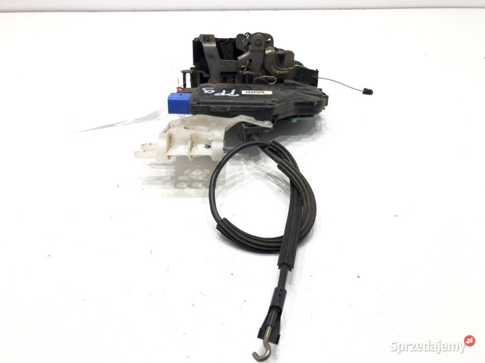 ZAMEK DRZWI PRAWY PRZÓD SEAT ALTEA Hatchback