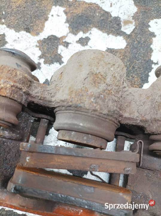 ZACISK HAMULCOWY LEWY PRAWY TYŁ KPL 20 B Toyota Zaciski i jarzma