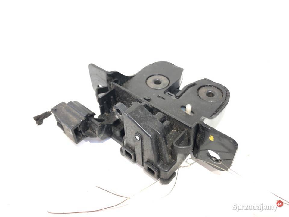 ZAMEK KLAPY TYŁ DACIA DUSTER Hatchback Zamki, wkładki i kluczyki