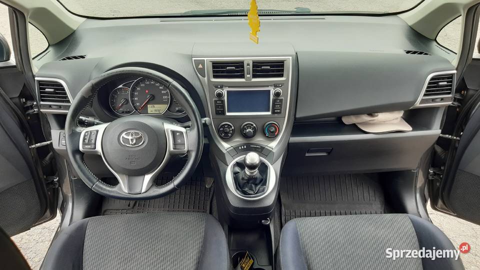 Toyota Verso S