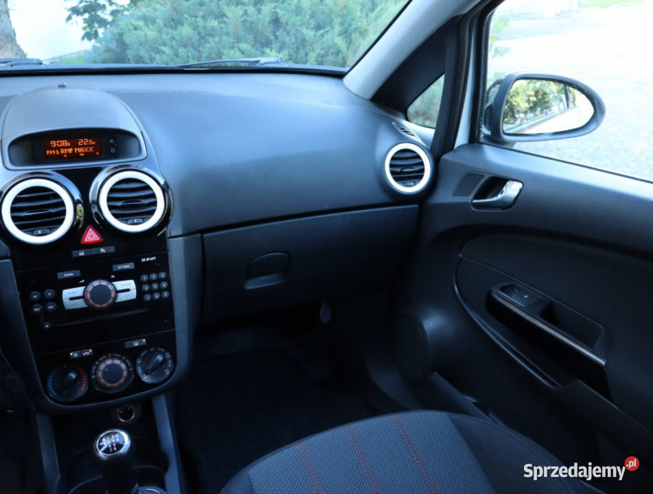 Opel Corsa 14 światła przeciwmgielne Piaseczno