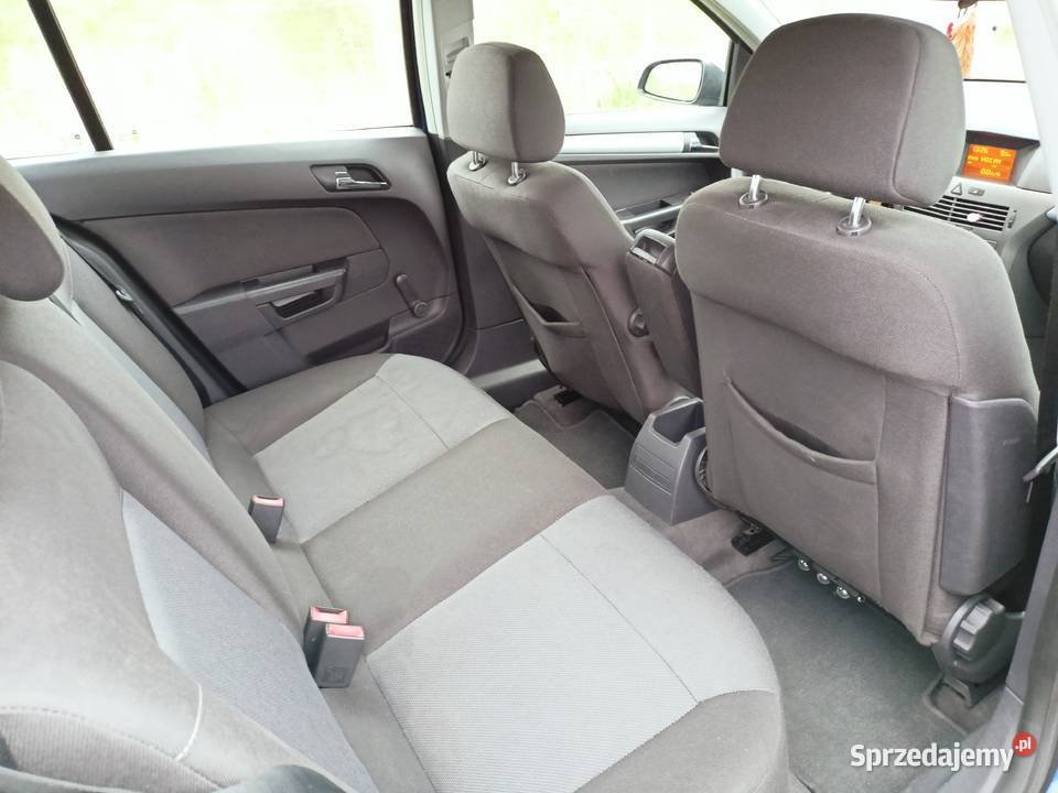 Opel Astra H 14 90 LPG Parzęczew sprzedam