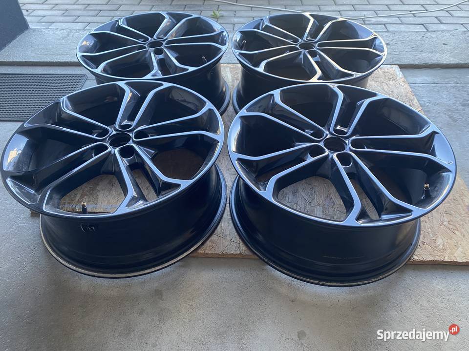 Felgi Ford Focus Mk3 ST 19 8J ET55 5x108 Koła i felgi Wrocław sprzedam