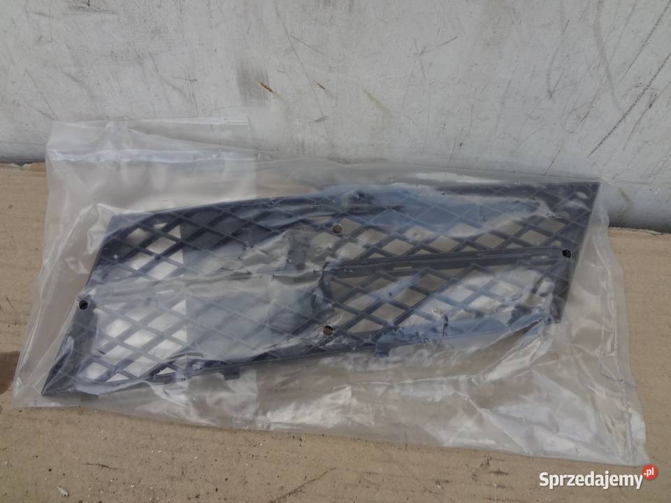BMW e60 e61 KRATKA W ZDERZAK LEWA NOWA 7178109 osobowe Gorzów Wielkopolski