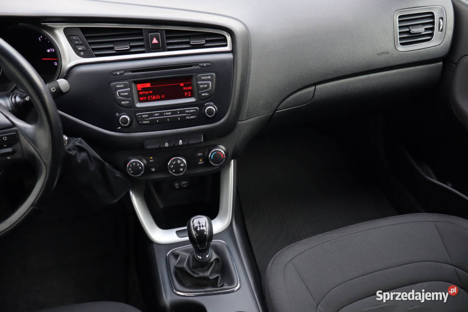 Kia Ceed 14 CRDi sprzedam