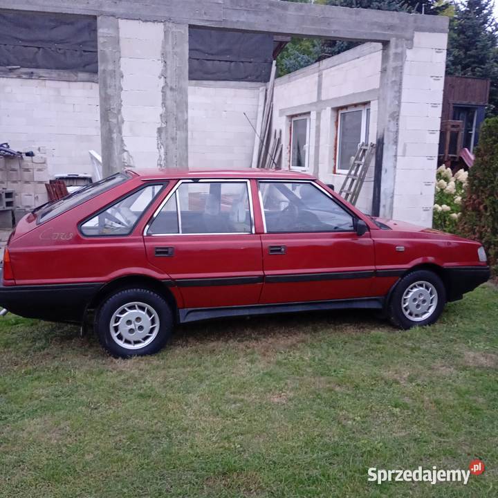 Polonez Caro nieuszkodzony Łuków