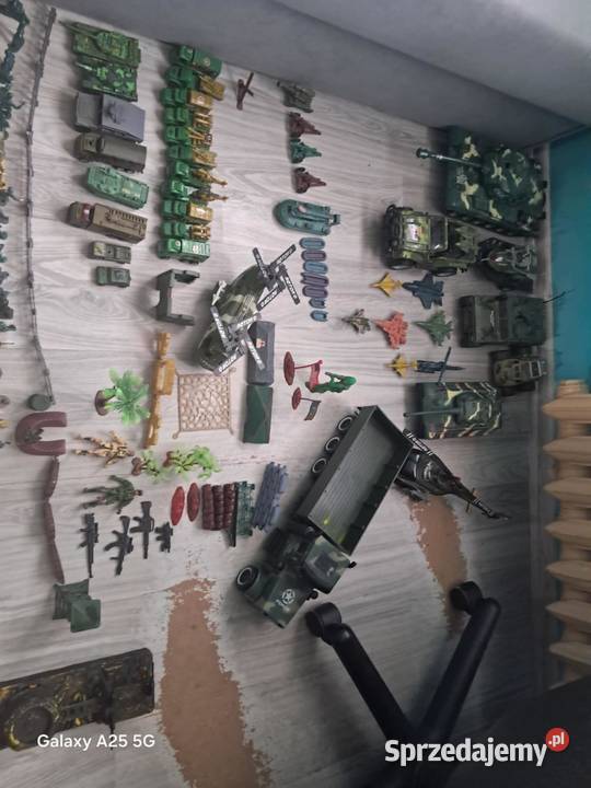 żołnierzyki pojazdy wojskowe