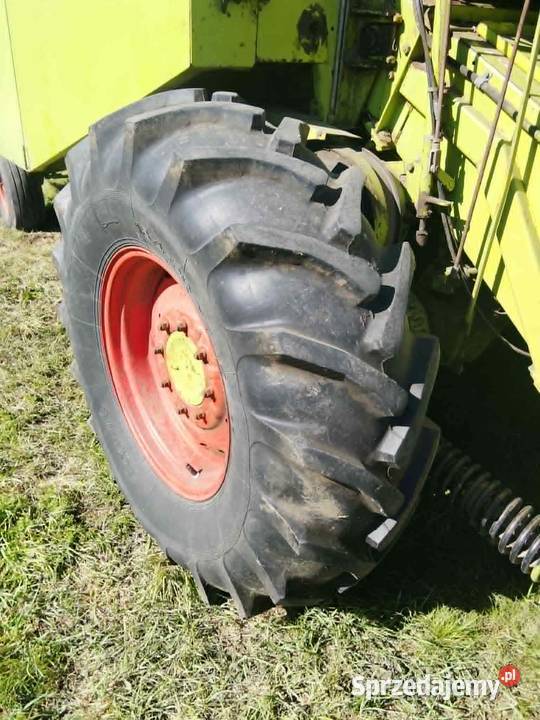 Kombajn zbożowy Claas Mercator 50 z sieczkarnia