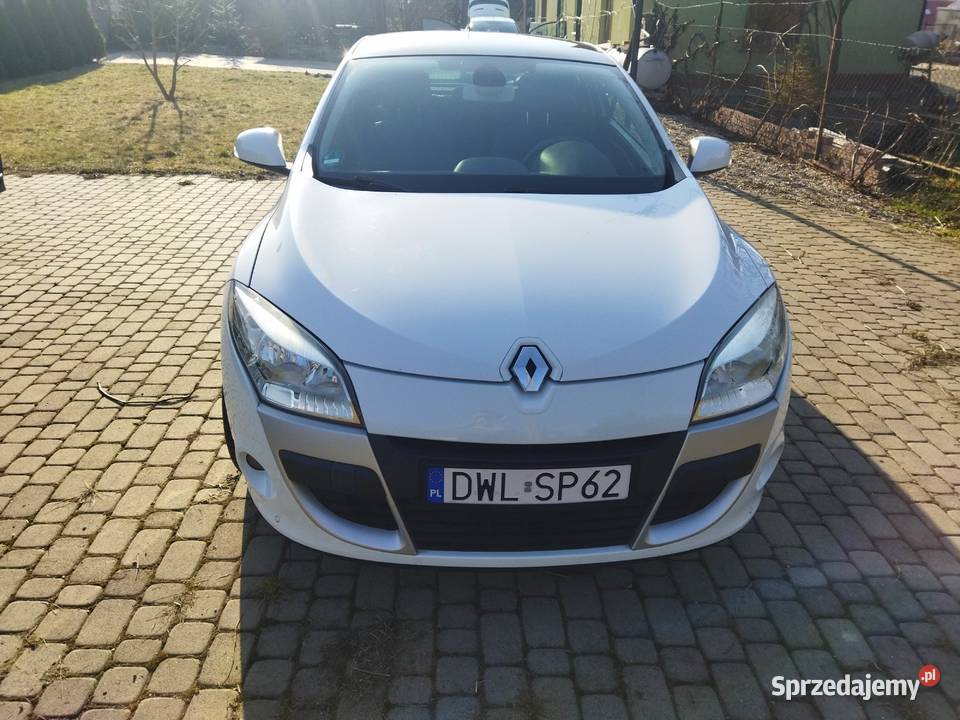 Renault Megane Coupe 20 benz Wołów