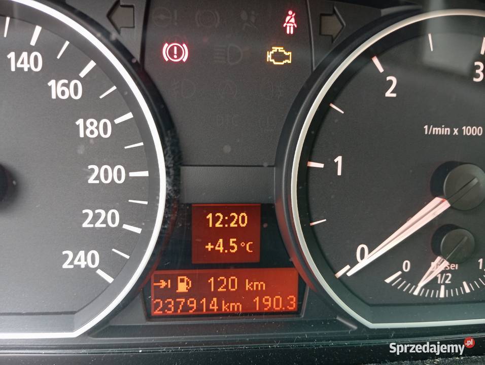 BMW 1 18D 5 drzwi opłaty na 112026