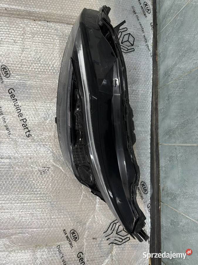 Nissan Qashqai J12 lampa reflektor lewy przód Bielsko-Biała