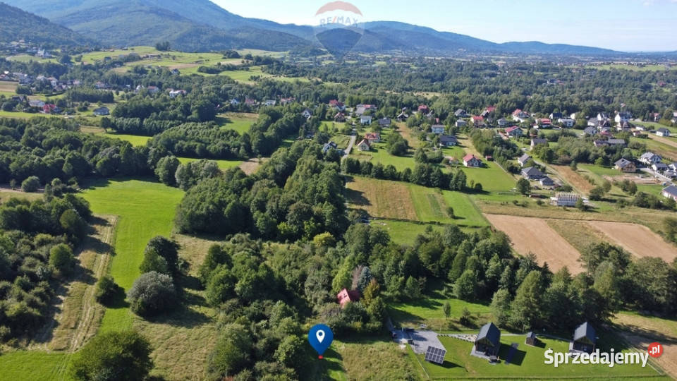 Działka rekreacyjna 1439m2 w Radziechowach 15m śląskie Radziechowy