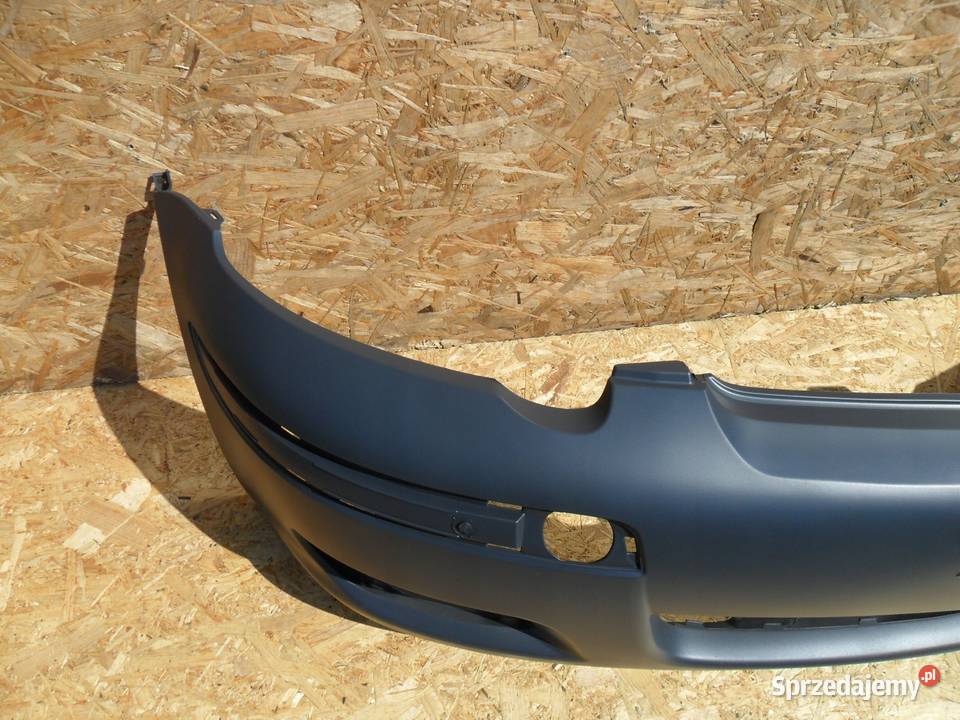 ZDERZAK PRZEDNI Toyota Yaris 2003 zamiennik Nowy Tomyśl