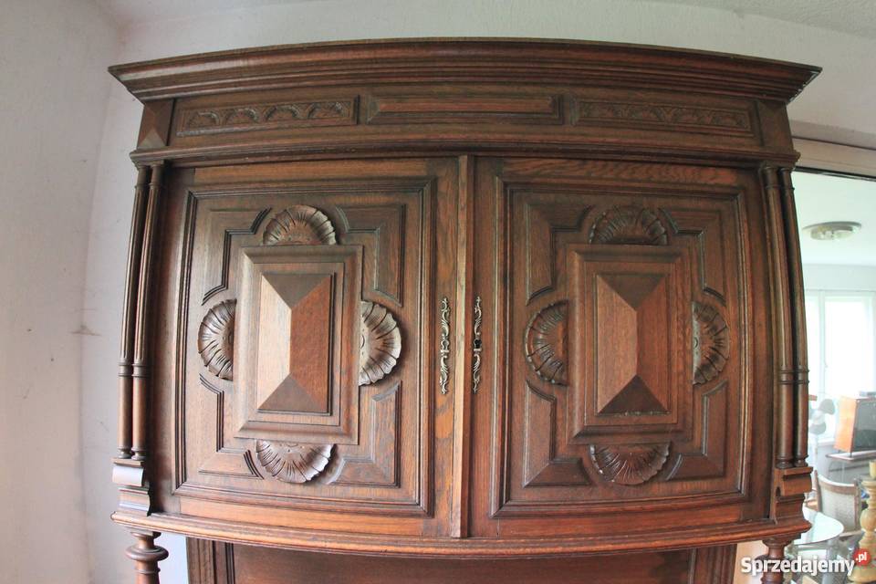 Stylowy kredens antyk piękne zdobienia Pszczyna