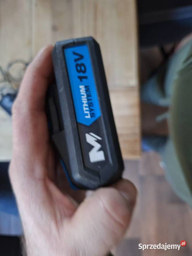 Akumulator Mc allister 2 sztuki plus ładowarka Krępa Słupska sprzedam