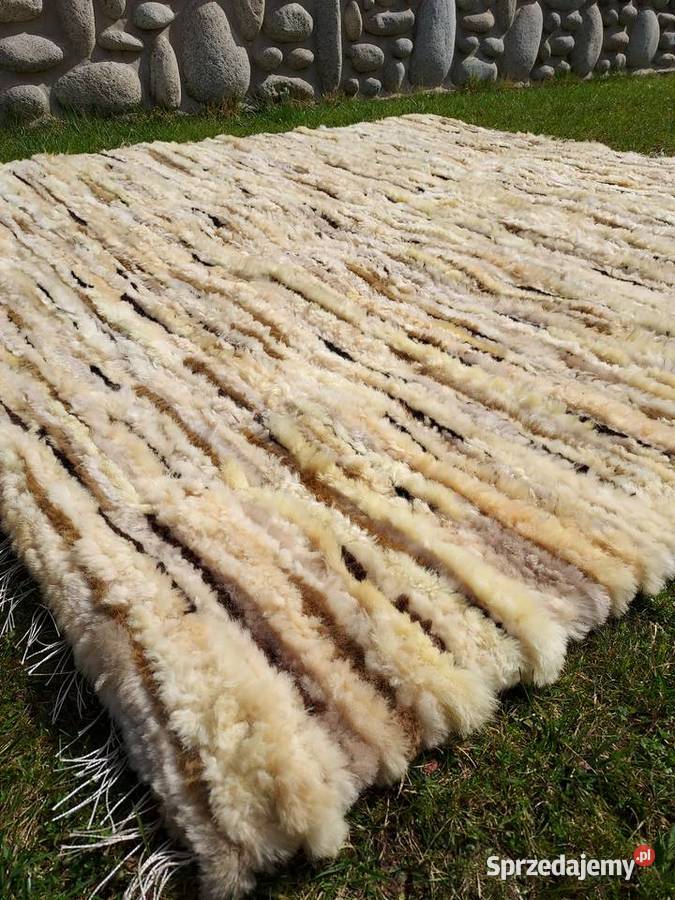 Dywan ze Skór Owczych Naturalnych 200x200 Dywan Szaflary