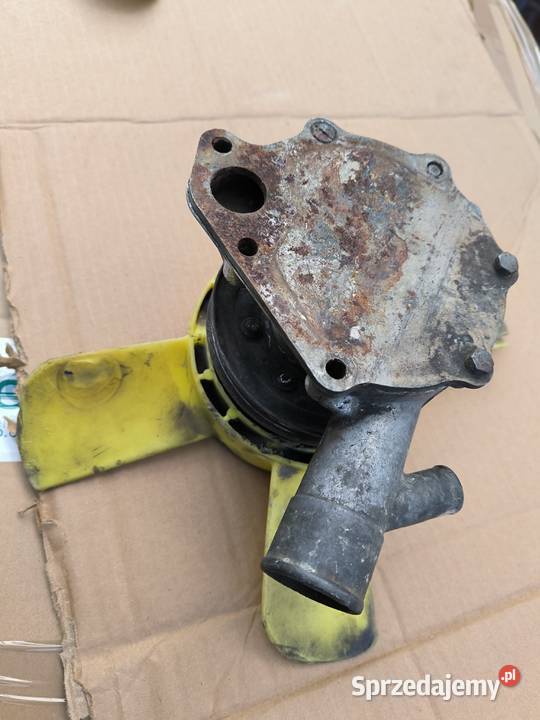 Fiat 125p 1300 1500 pompa wodfna Stalowa Wola sprzedam