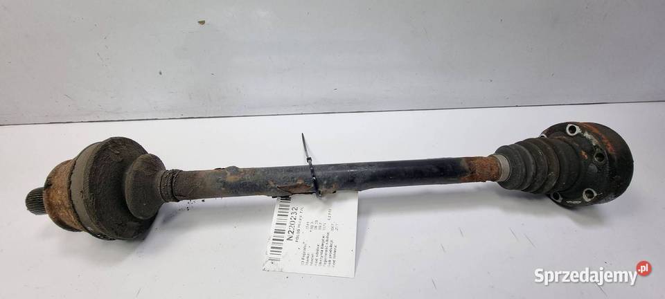 PÓŁOŚ PRAWA TYŁ AUDI S8 D3 4E0501203D Części samochodowe Lipno