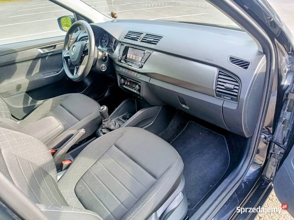 Skoda Fabia 2018 Mały Przebieg 93000km Skoczów