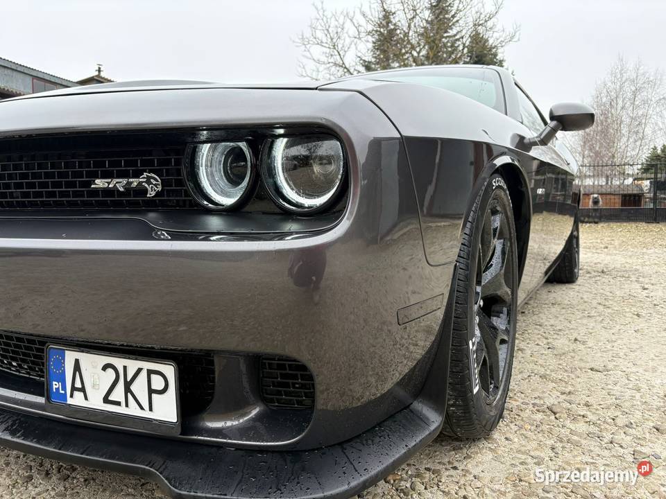 Dodge Challenger SXT PLUS 57 HEMI mazowieckie
