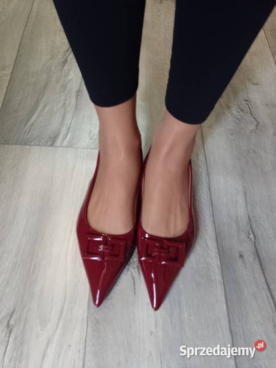 41 Bordowe niskie czółenka baleriny wieczorowe z Kraków