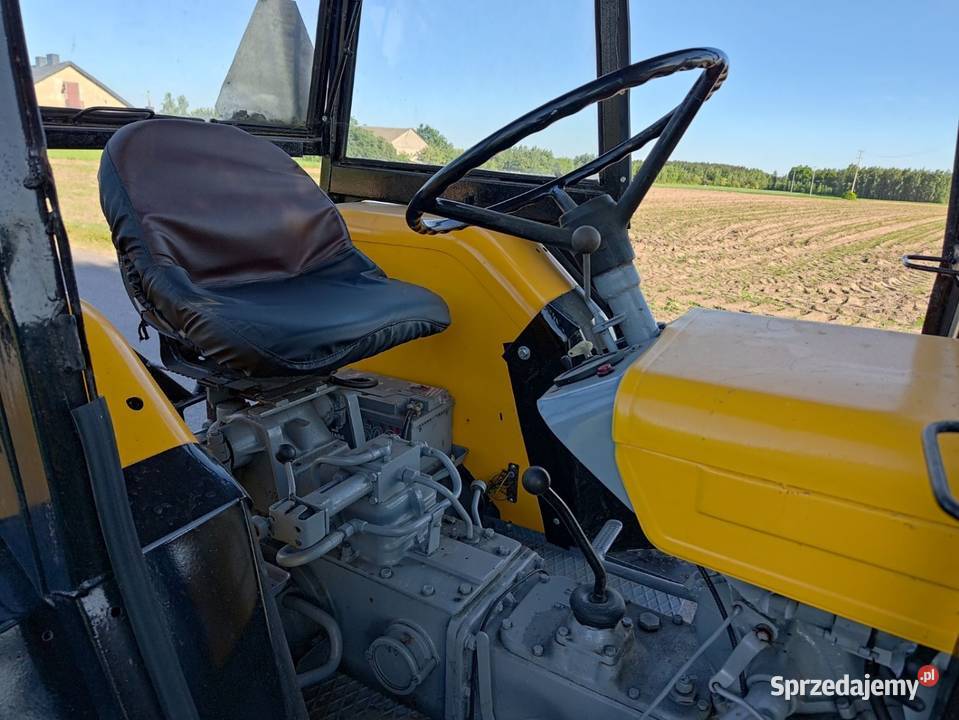 Ciągnik Ursus C330