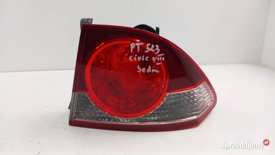 HONDA CIVIC VIII SEDAN LAMPA TYŁ PRAWA Zbierkowo sprzedam