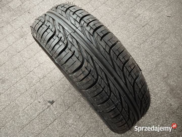 Opona Pirelli 19560R15 88V zapas pojedyncza lato Kamieniec