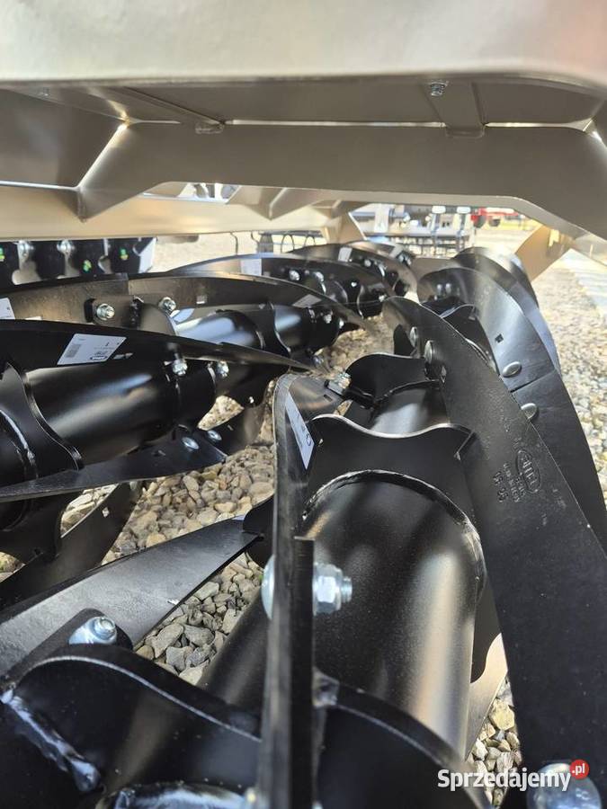 Sprzedam wał nożowy ROLEX WNCF 300 NOWY Pozostałe Warta