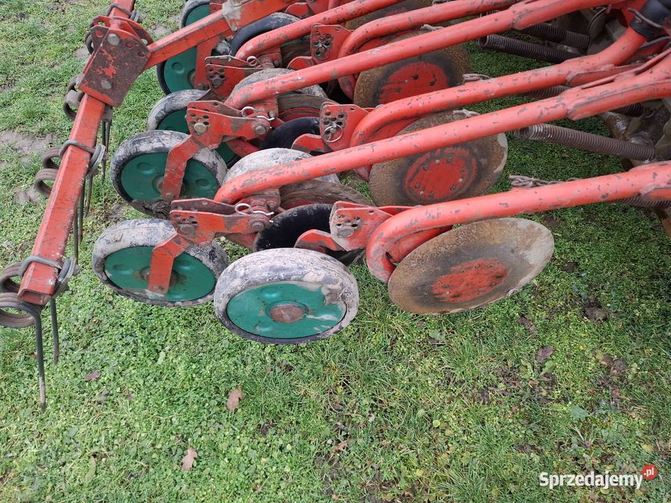 Kverneland Accord Maszyny rolnicze Pacanów