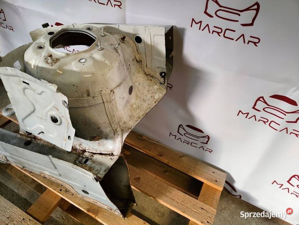 Podłużnica Ćwiartka Prawy Przód Mercedes W212 Pleszew