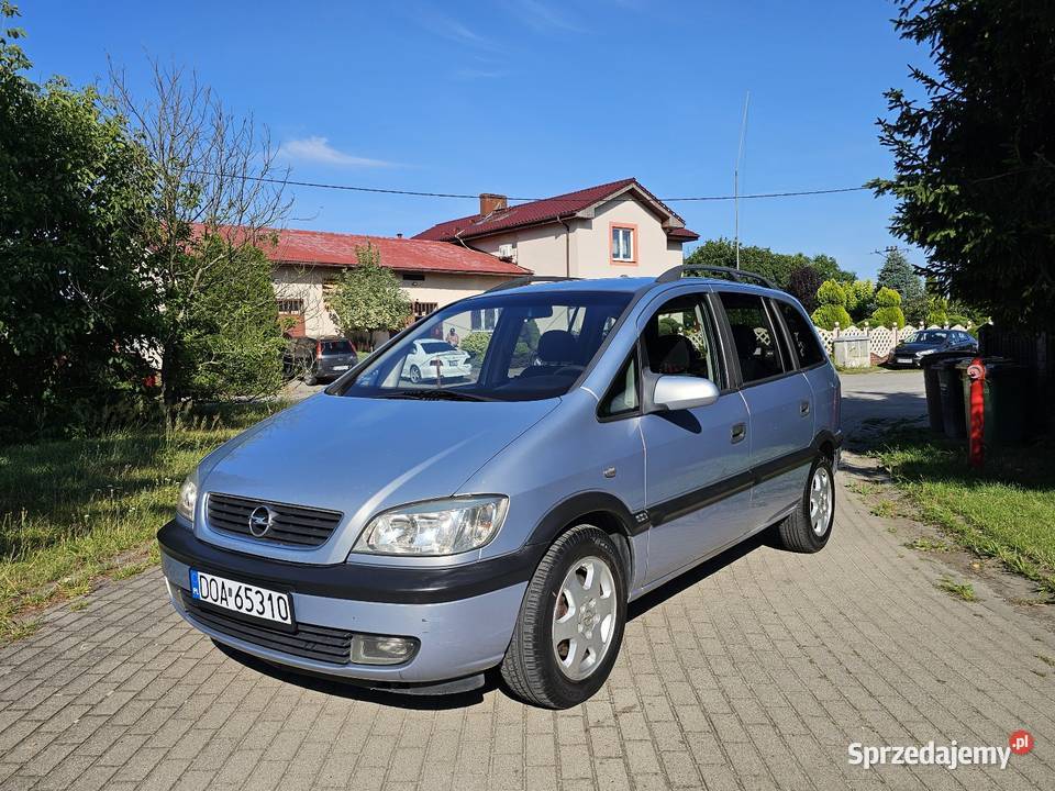 Opel Zafira A 18 Benzyna 7 Osób Hak 2 Komplety benzyna Oława