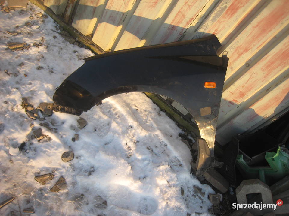 Błotnik przedni lewy lewy przód Honda Civic VII