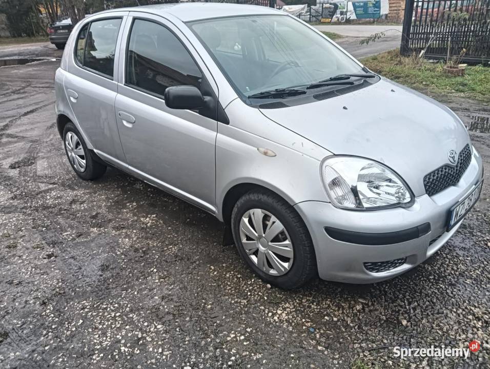 Toyota yaris 10 benzyna 4 cyl wspomaganie radio Sochaczew
