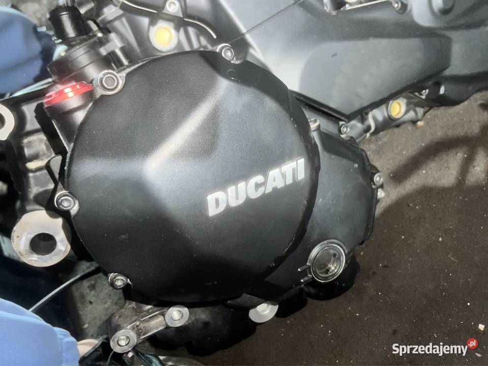 Pokrywa dekiel sprzęgła Ducati Supersport 950s wielkopolskie Ostrzeszów