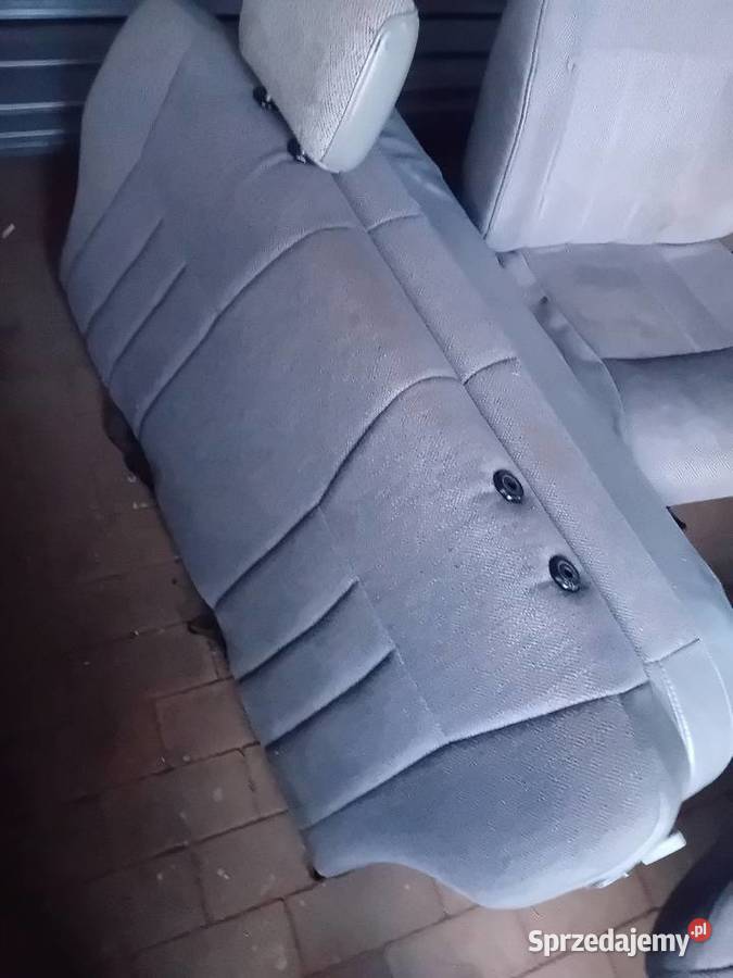 Fotele i kanapa tyl jeep xj polift Rok produkcji 1998 Fotele i kanapy Hrubieszów