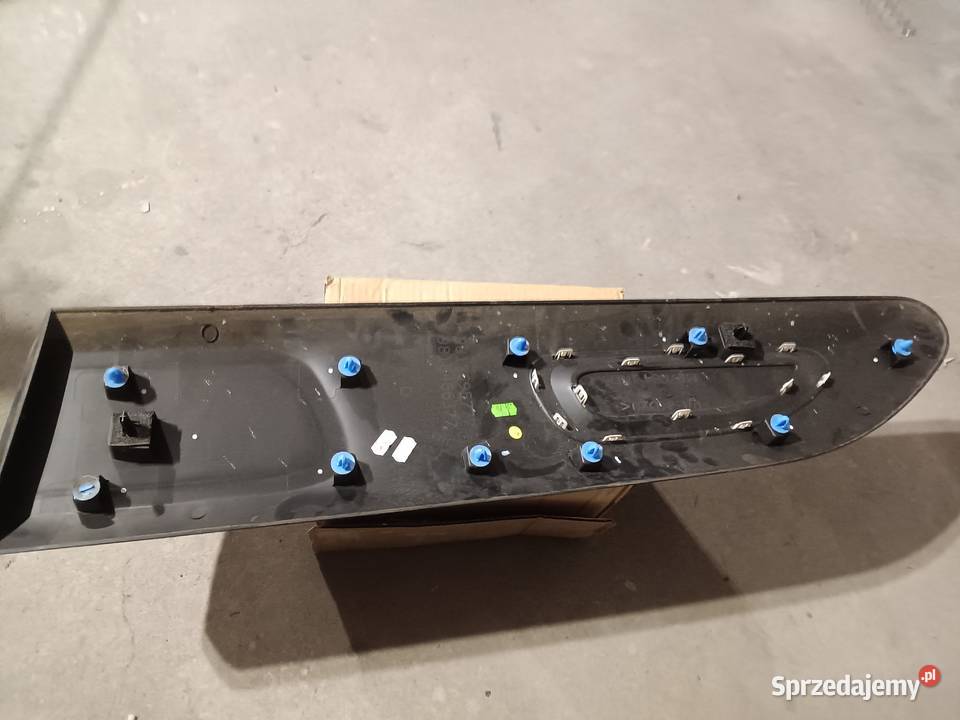 Citroen Berlingo iii iv 18 listwa drzwi prawa Krosno