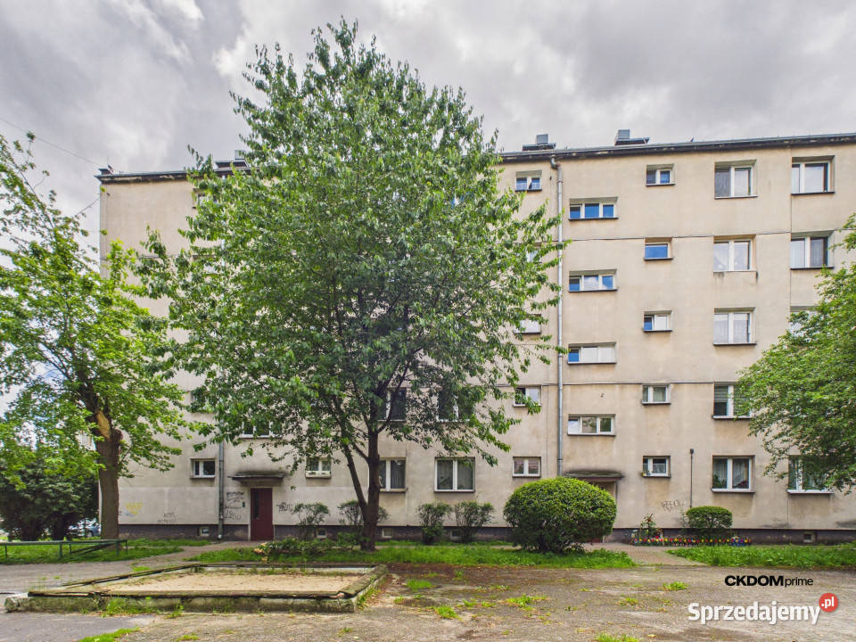 Kawalerka KSM Kielce cegła