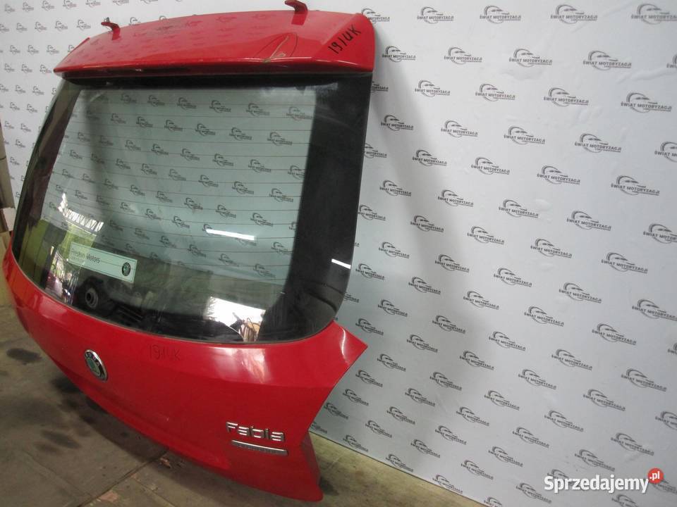 SKODA FABIA II klapa tył